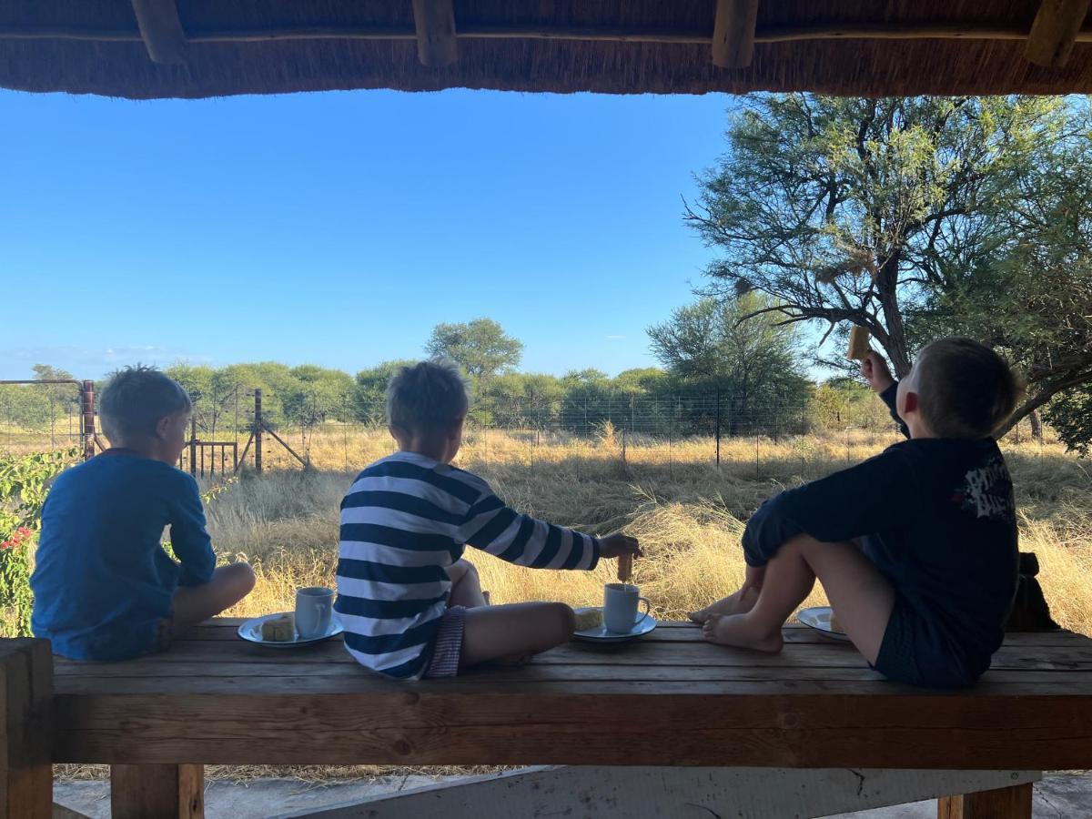 Simba Safaris African Pride Exotic Lodge Lephalale Esterno foto