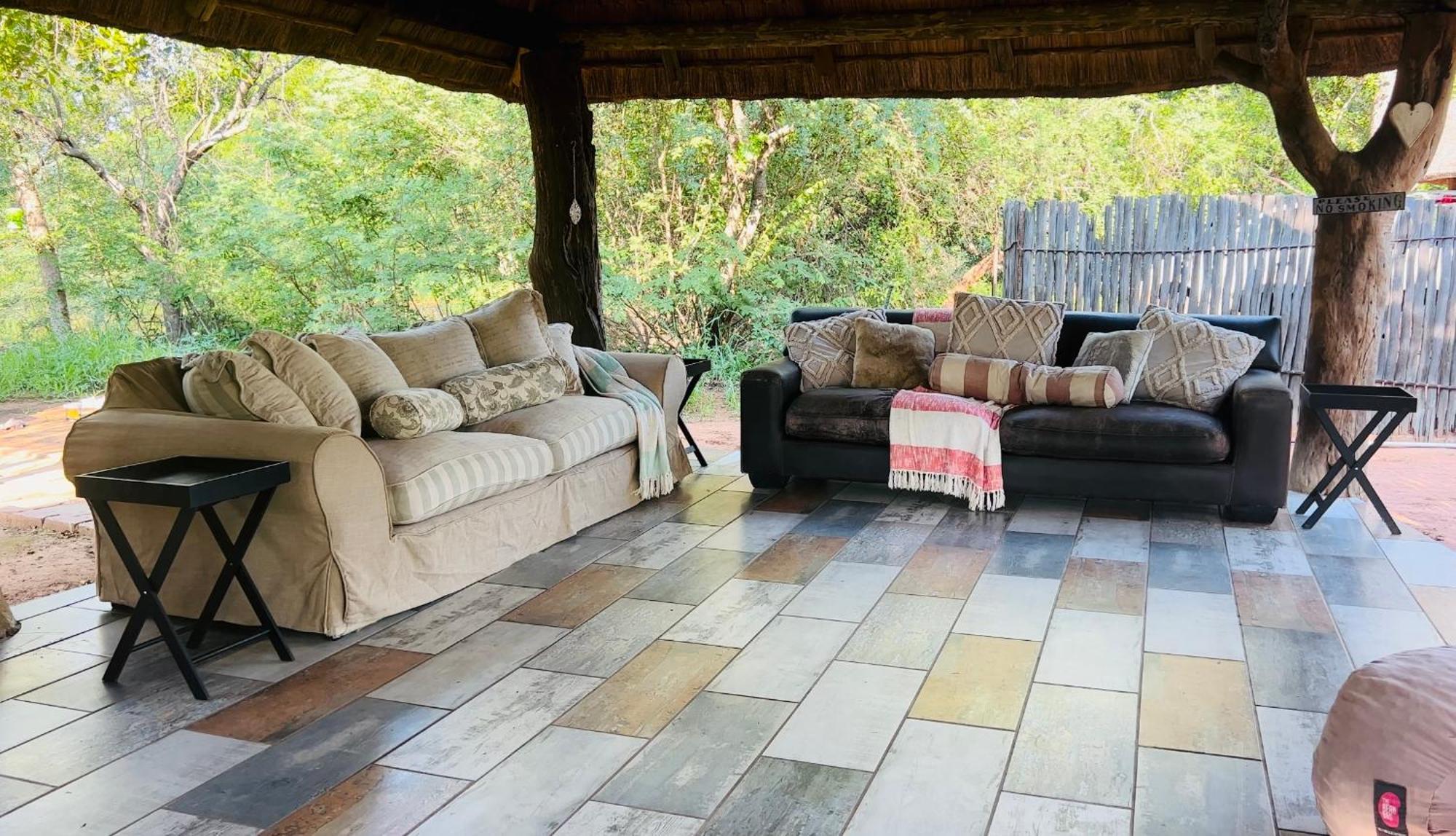 Simba Safaris African Pride Exotic Lodge Lephalale Esterno foto
