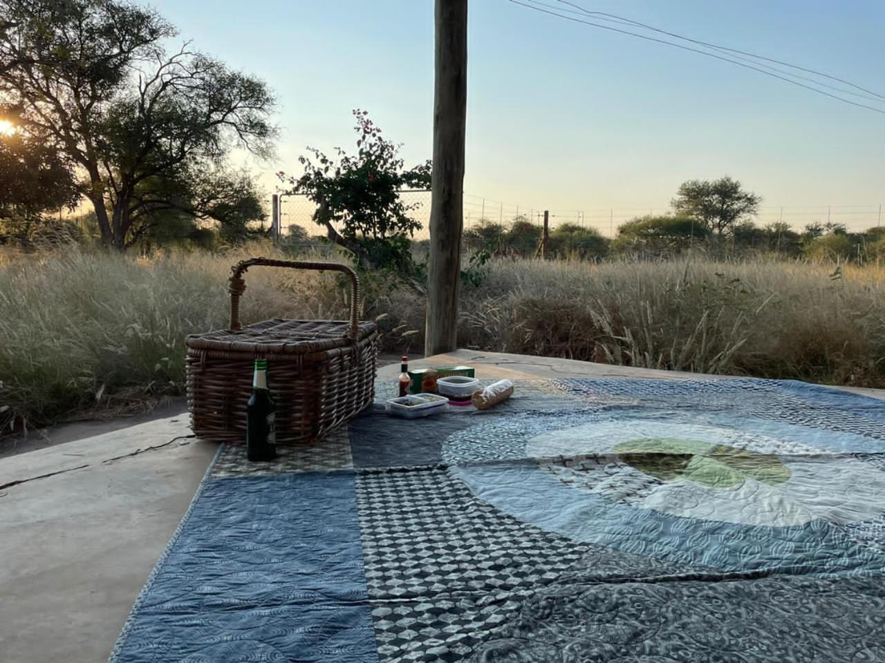 Simba Safaris African Pride Exotic Lodge Lephalale Esterno foto